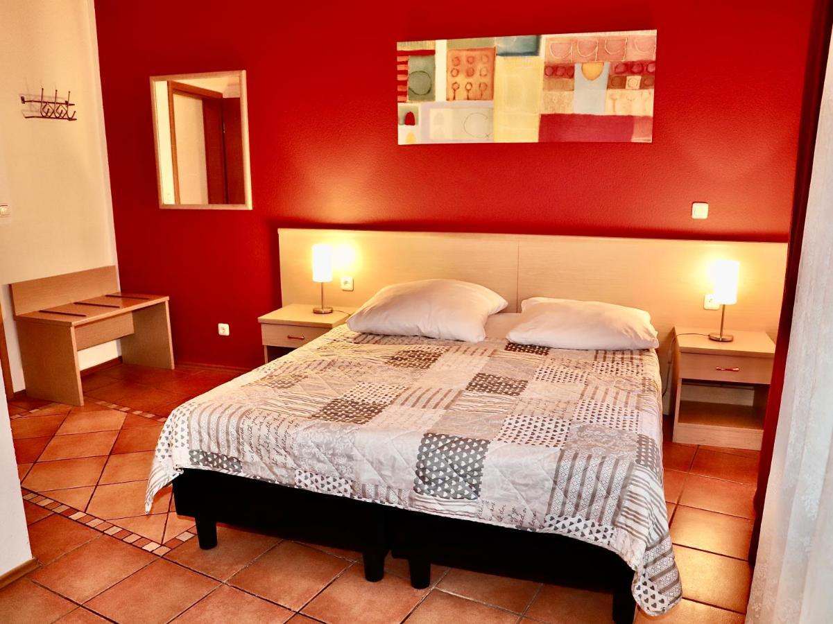 Hotel Aurelia 2*